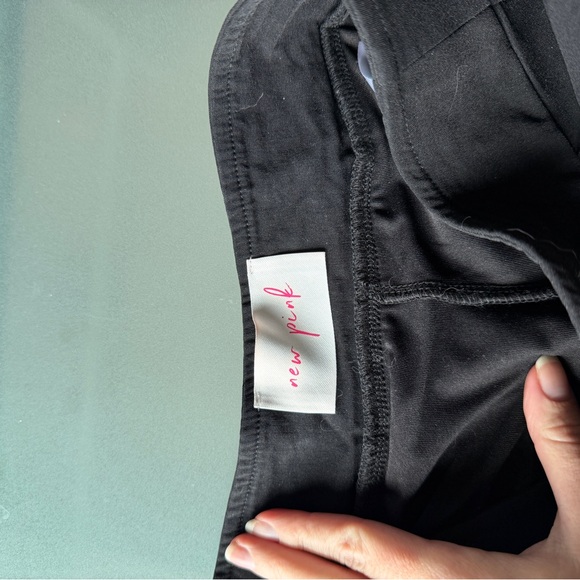 Black Pleated Mini Skirt - Picture 3 of 4